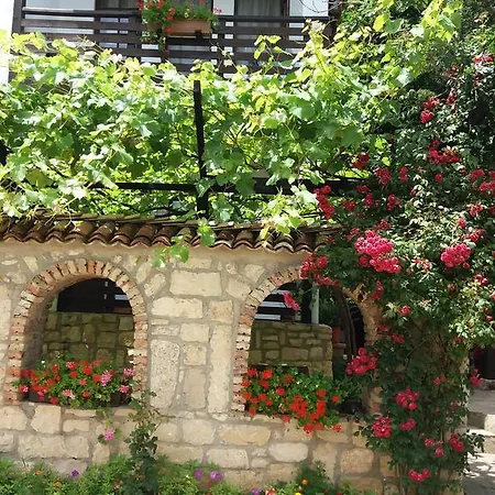 招待所 纳斯科别墅旅馆 *